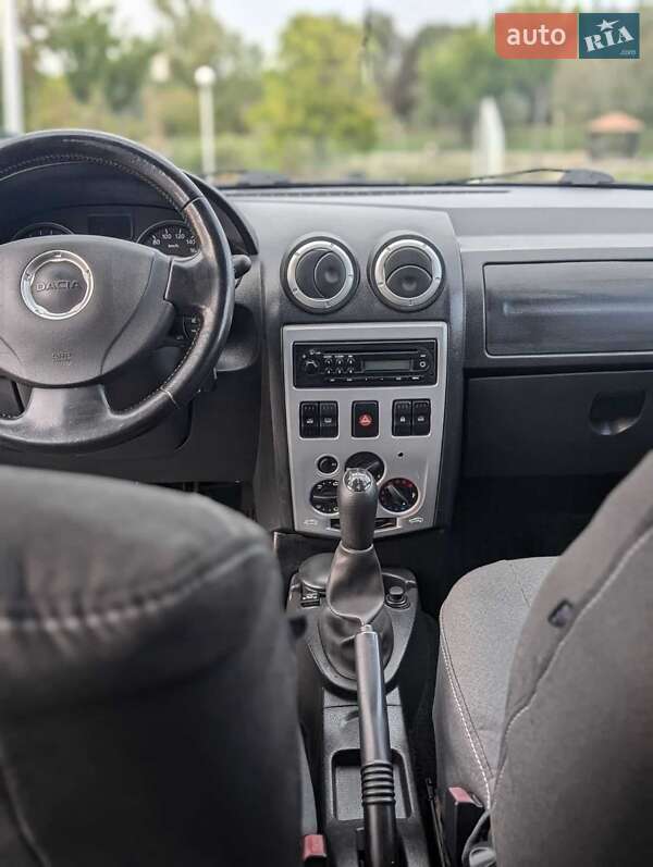 Седан Dacia Logan 2011 в Запоріжжі фото 6 Седан Dacia Logan 2011 в Запоріжжі