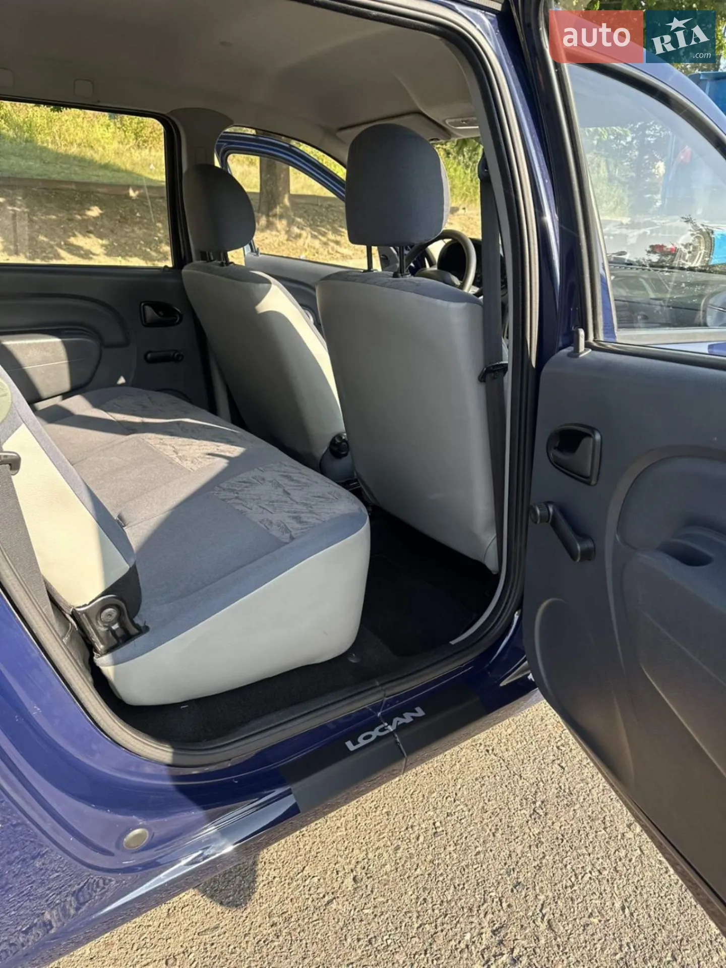 2010 Dacia Logan - мініатюра 3