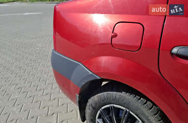 Седан Dacia Logan 2008 в 