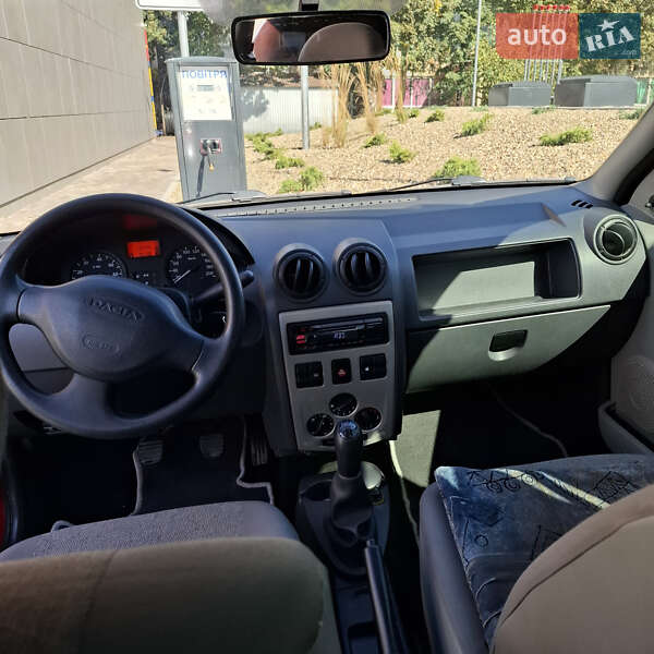 Седан Dacia Logan 2008 в Чернівцях