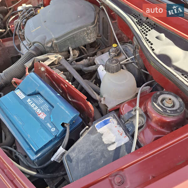 Седан Dacia Logan 2008 в Чернівцях