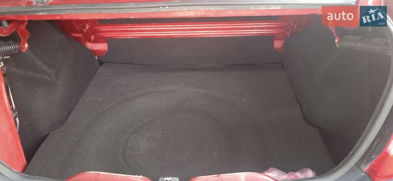 Седан Dacia Logan 2008 в Чернівцях