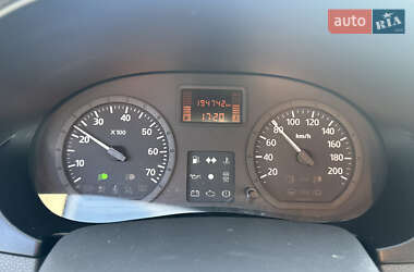 Седан Dacia Logan 2009 в 