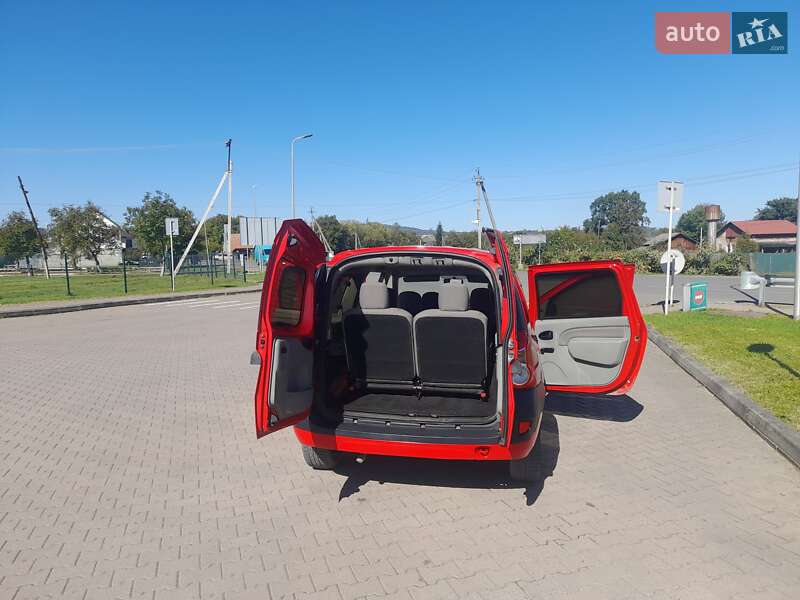 Седан Dacia Logan 2007 в Косове фото 7 Седан Dacia Logan 2007 в Косове