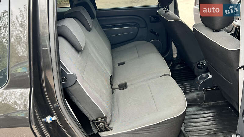 Седан Dacia Logan 2012 в Кривом Роге фото 21 Седан Dacia Logan 2012 в Кривом Роге