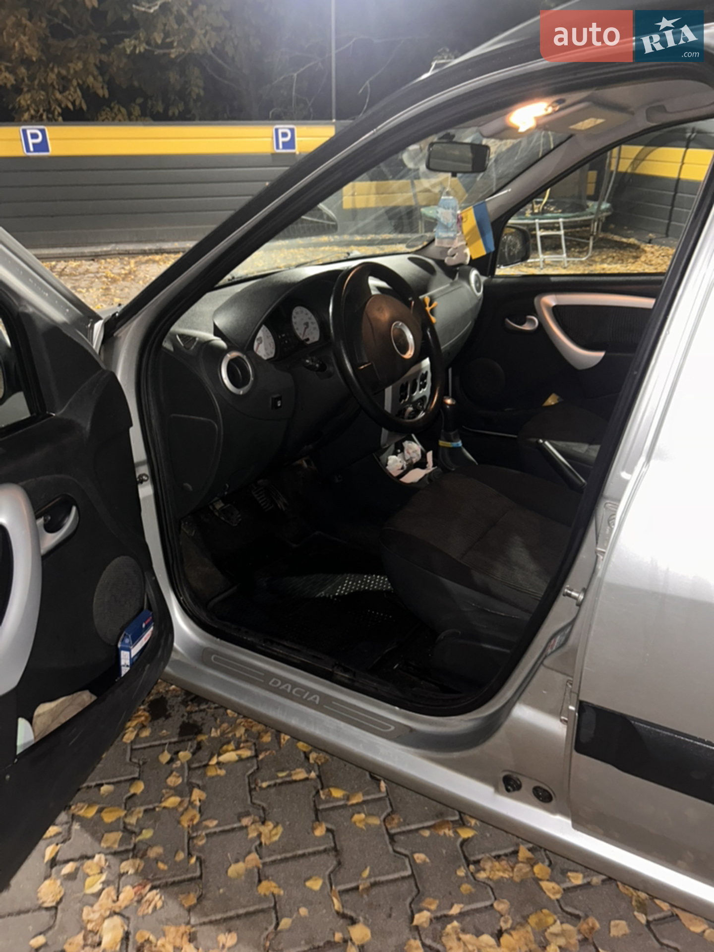 2010 Dacia Logan - мініатюра 8