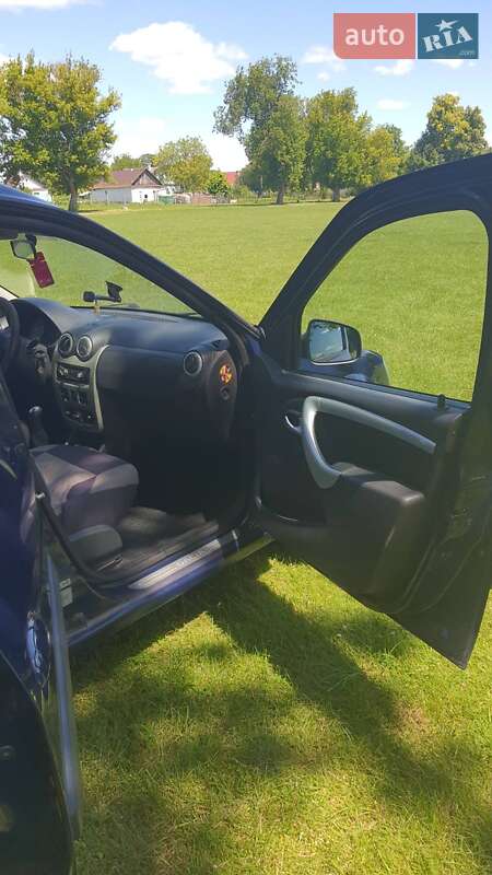 Универсал Dacia Logan 2011 в Ровно фото 11 Универсал Dacia Logan 2011 в Ровно