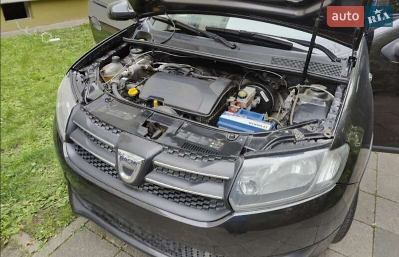 Седан Dacia Logan 2013 в Киеве