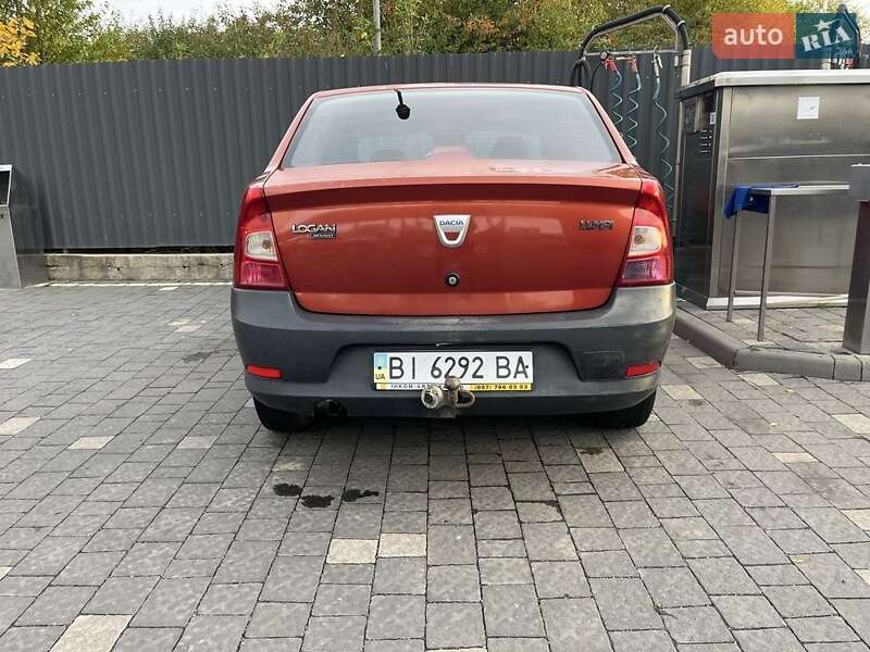 Седан Dacia Logan 2008 в Ужгороде