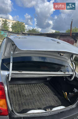 Седан Dacia Logan 2006 в 
