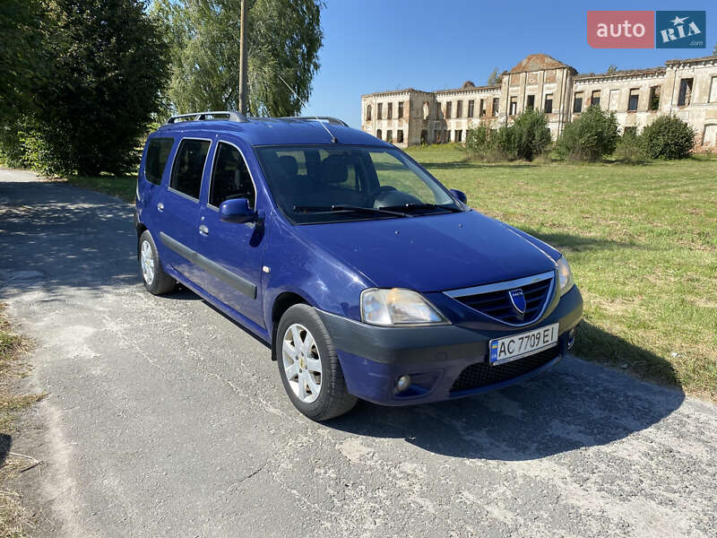 Седан Dacia Logan 2007 в Ізяславі