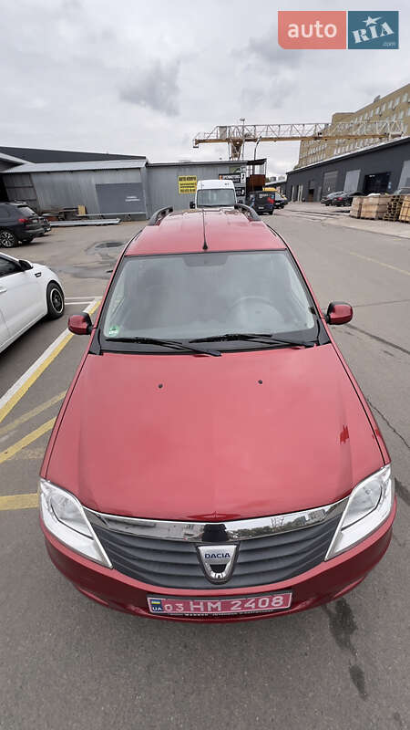 Седан Dacia Logan 2009 в Києві