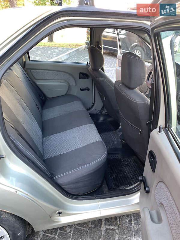 Седан Dacia Logan 2006 в Харькове фото 13 Седан Dacia Logan 2006 в Харькове