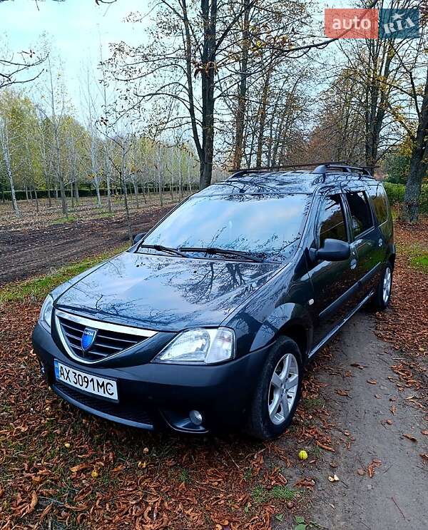 Седан Dacia Logan 2008 в Змиеве