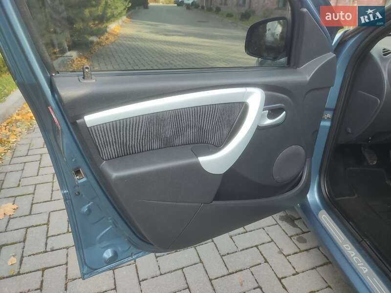 Седан Dacia Logan 2008 в Золочеві фото 11 Седан Dacia Logan 2008 в Золочеві