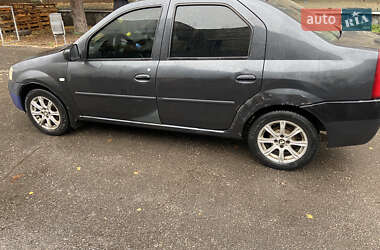 Седан Dacia Logan 2006 в Сумах