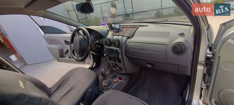 Універсал Dacia Logan 2007 в Харкові