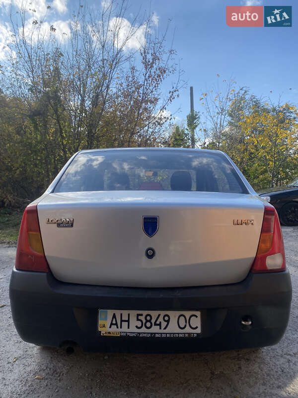 Седан Dacia Logan 2008 в Кам'янському