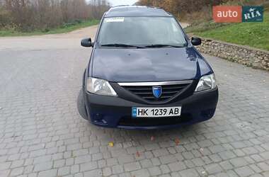 Седан Dacia Logan 2008 в  фото 4 Седан Dacia Logan 2008 в