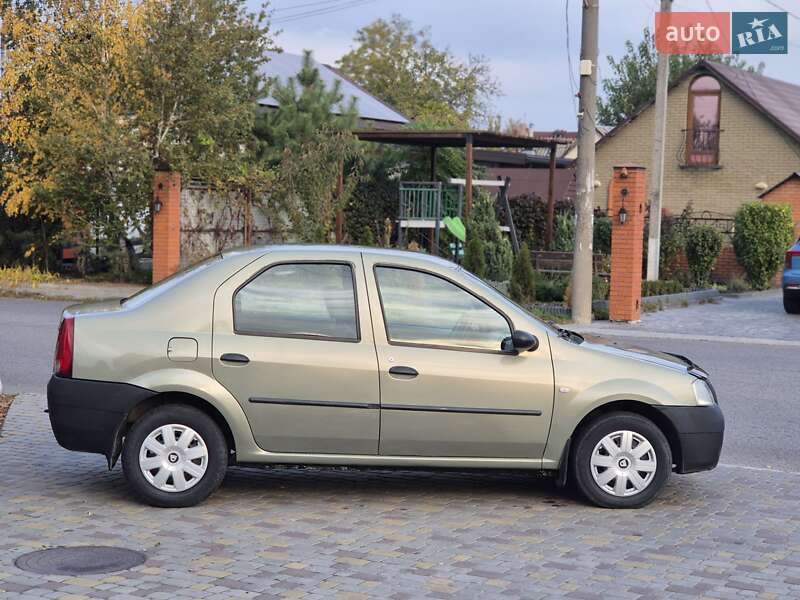 Седан Dacia Logan 2007 в Днепре