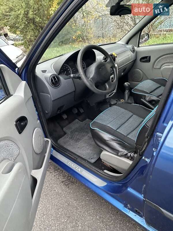 Седан Dacia Logan 2005 в Киеве фото 5 Седан Dacia Logan 2005 в Киеве