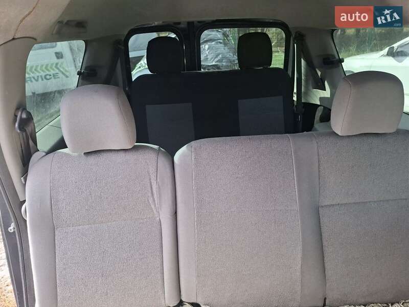 Седан Dacia Logan 2007 в Кам'янському