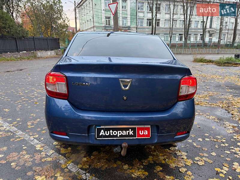 Седан Dacia Logan 2013 в Киеве фото 6 Седан Dacia Logan 2013 в Киеве