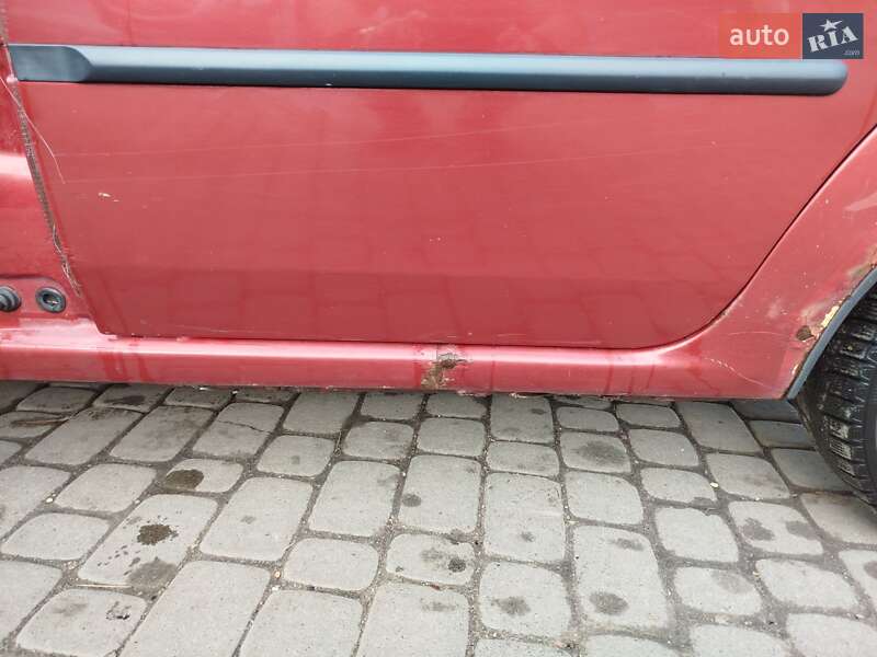 Седан Dacia Logan 2005 в Жовкві фото 7 Седан Dacia Logan 2005 в Жовкві