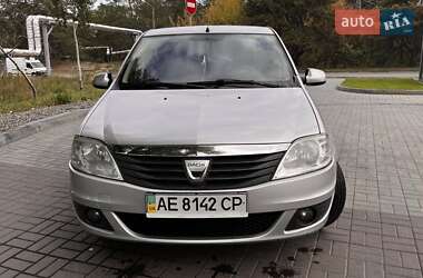 Седан Dacia Logan 2008 в Дніпрі