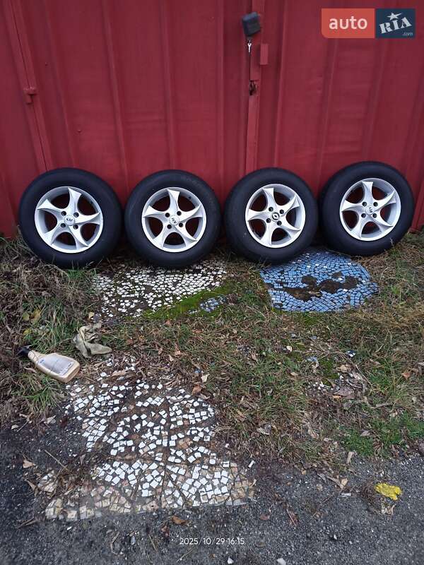 Седан Dacia Logan 2008 в Киеве