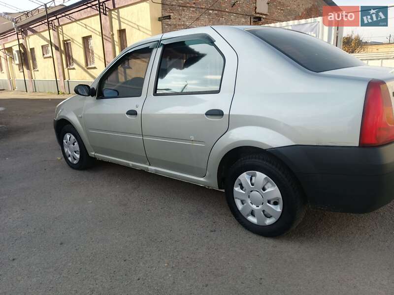Седан Dacia Logan 2006 в Прилуках фото 5 Седан Dacia Logan 2006 в Прилуках