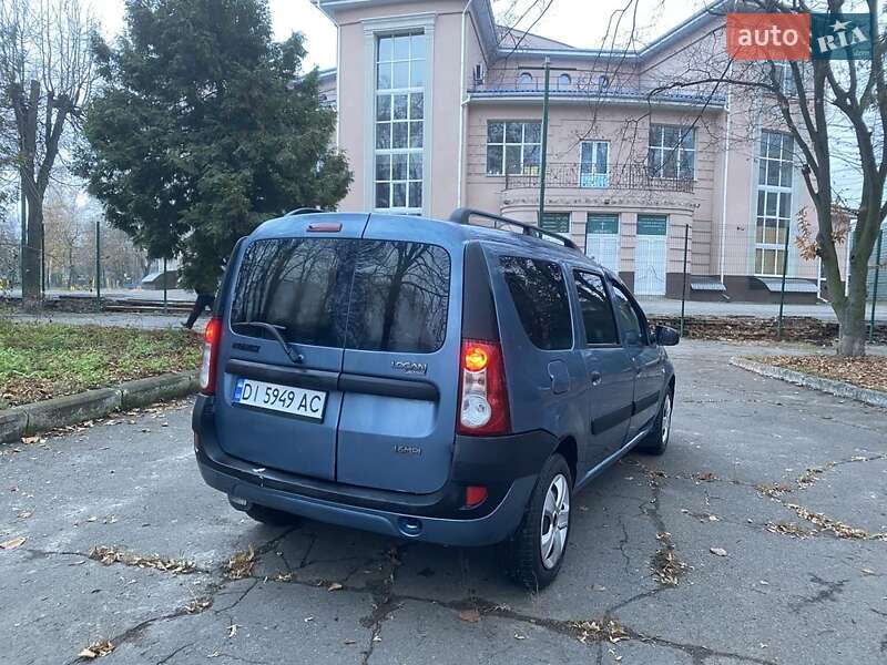 Седан Dacia Logan 2008 в Сумах