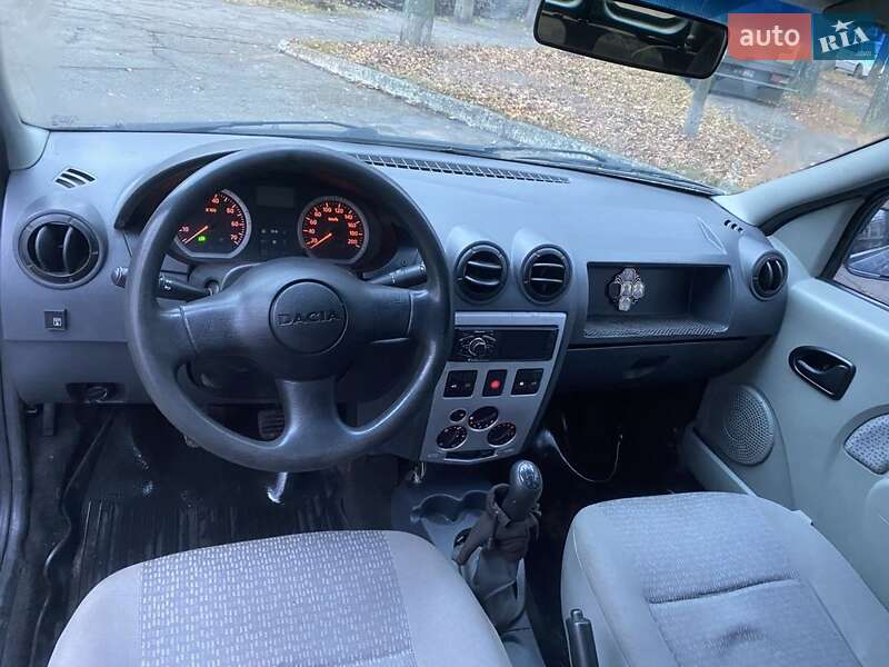 Седан Dacia Logan 2008 в Сумах