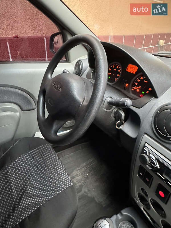 Седан Dacia Logan 2008 в Дніпрі фото 14 Седан Dacia Logan 2008 в Дніпрі
