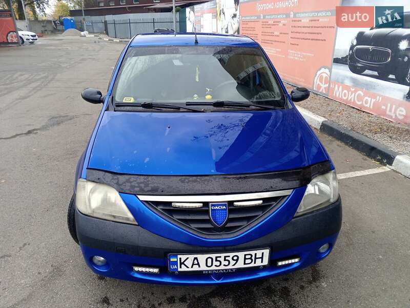 Седан Dacia Logan 2006 в Киеве