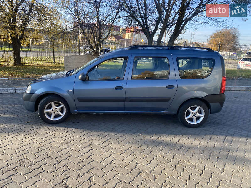 Седан Dacia Logan 2008 в Луцке