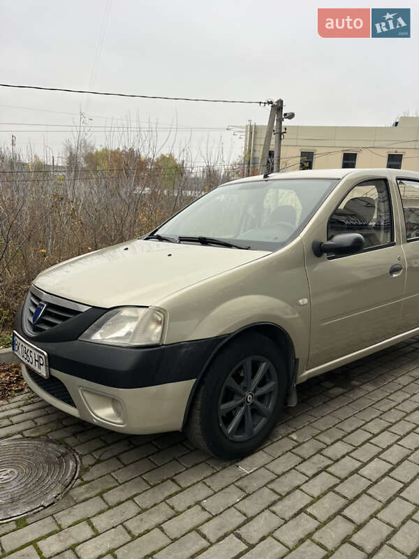 Dacia Logan 2006