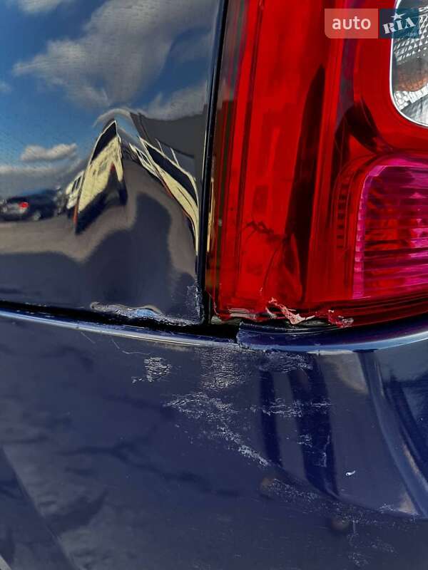 Седан Dacia Logan 2009 в Луцке