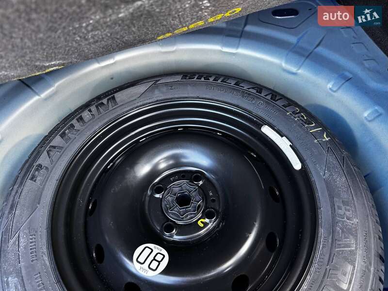 Седан Dacia Logan 2009 в Луцке