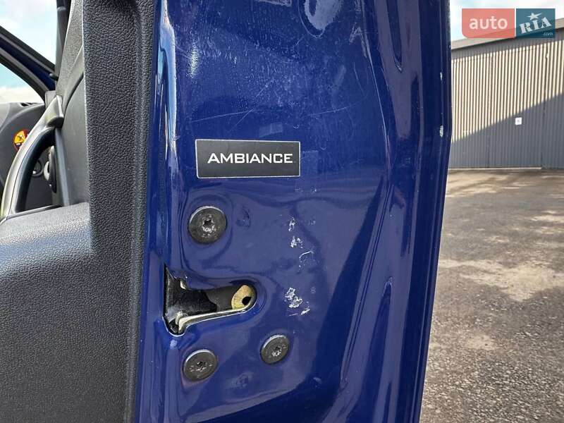 Седан Dacia Logan 2009 в Луцке