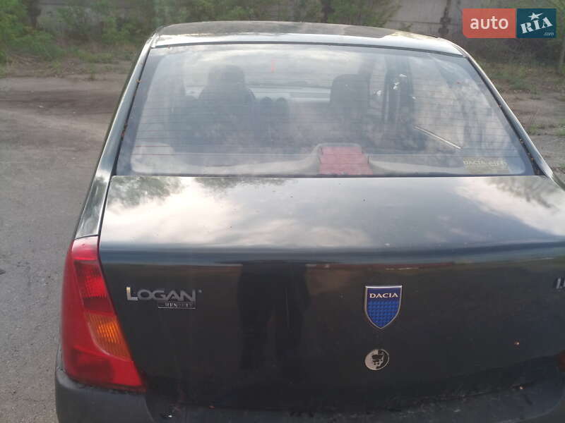 Седан Dacia Logan 2006 в Полтаве
