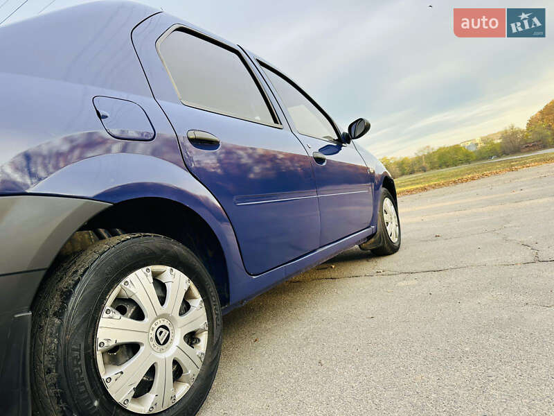 Седан Dacia Logan 2006 в Первомайську