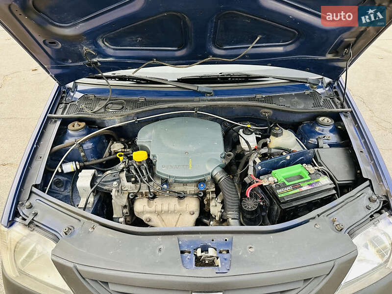 Седан Dacia Logan 2006 в Первомайську