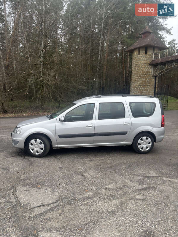 Седан Dacia Logan 2009 в Полтаві фото 2 Седан Dacia Logan 2009 в Полтаві