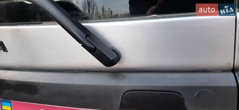 Седан Dacia Logan 2010 в Чернигове