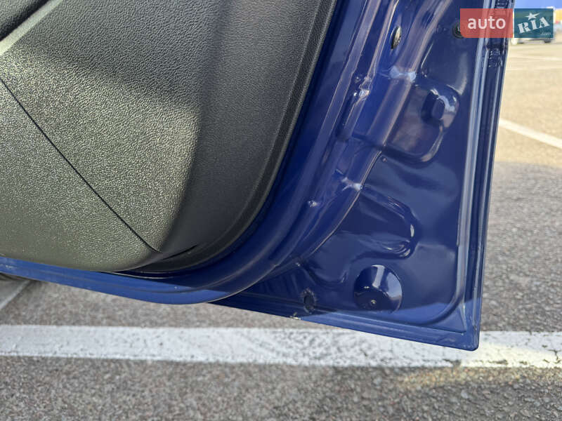 Седан Dacia Logan 2009 в Киеве