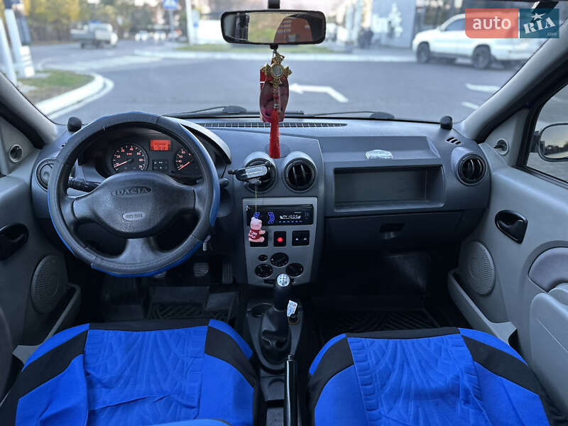 Седан Dacia Logan 2006 в Днепре