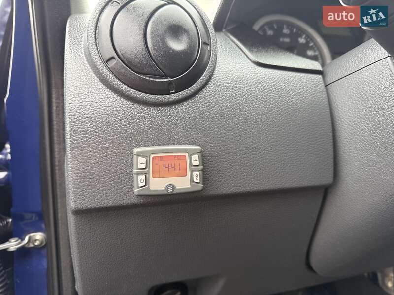 Седан Dacia Logan 2008 в Ровно