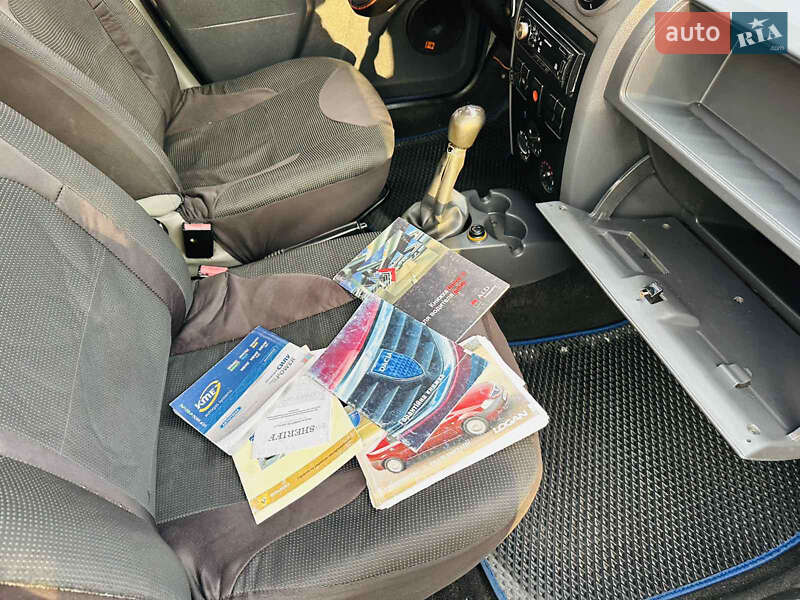 Седан Dacia Logan 2006 в Первомайске фото 23 Седан Dacia Logan 2006 в Первомайске