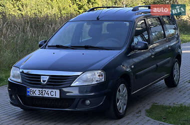 Седан Dacia Logan 2009 в Рівному
